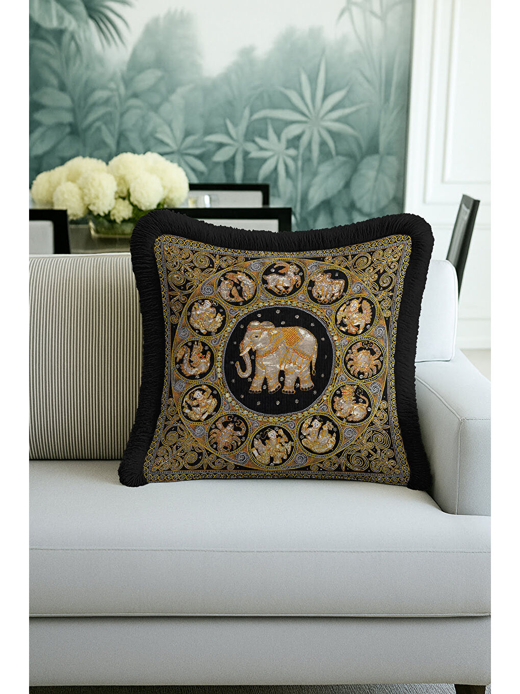 Karışık Hint Dokulu Lüks Saçaklı Yastık Kılıfı - Doğu Motifli Bohem Siyah Altın Renk Püsküllü Kırlent Kılıfı-1