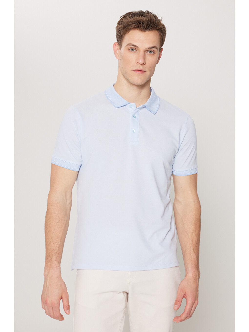 Erkek Açık Mavi Slim Fit Dar Kesim Kıvrılmaz Polo Yaka Kısa Kollu Tişört-5
