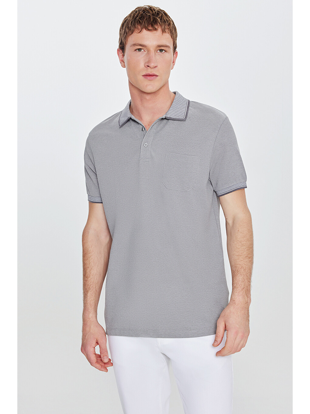 Erkek Gri Pamuklu Comfort Fit Rahat Kesim Polo Yaka Cepli Tişört-1