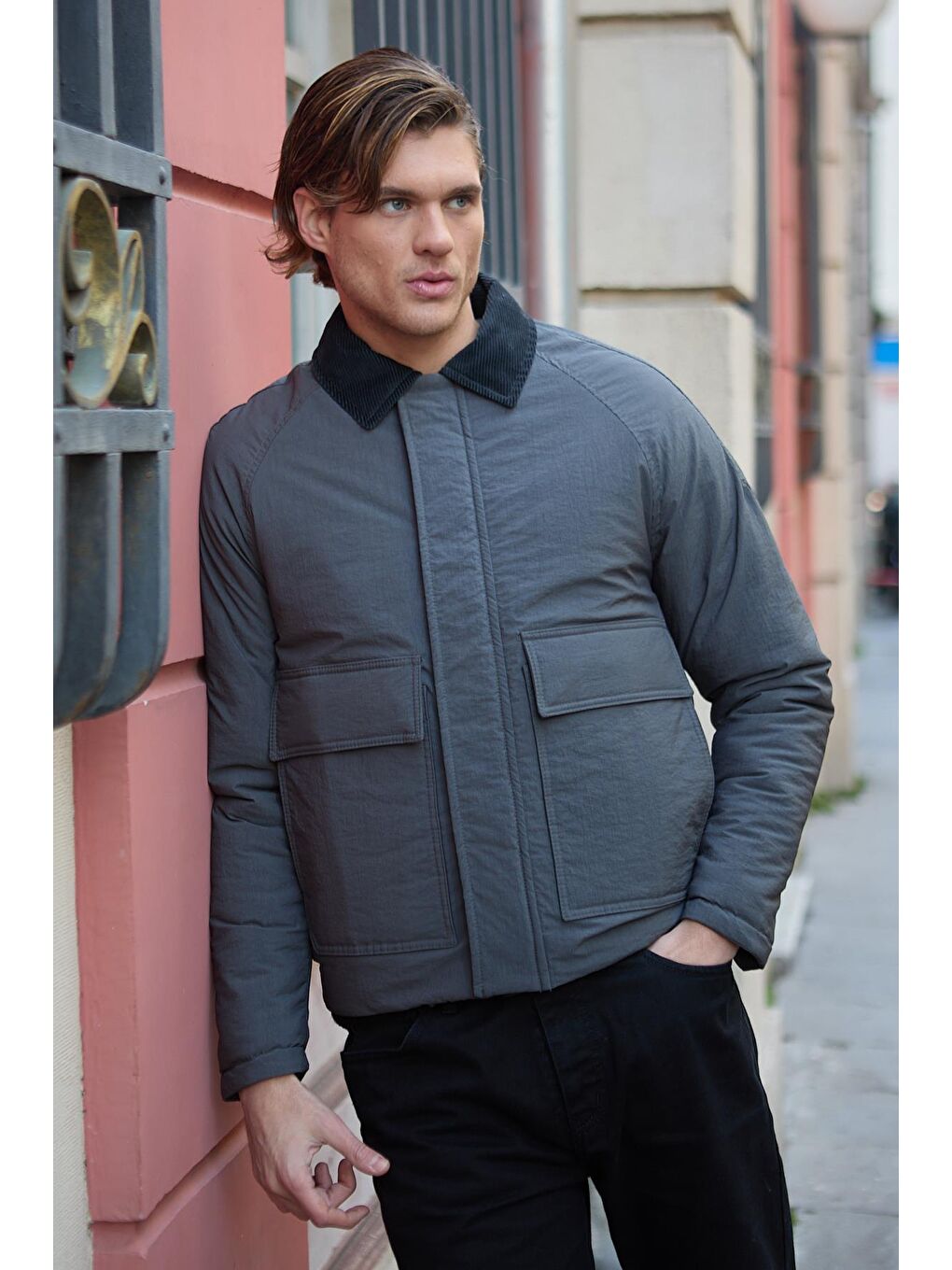 Su Geçirmez Kopitone Antrasit Ceket Kadife Yaka Detaylı Mont-3