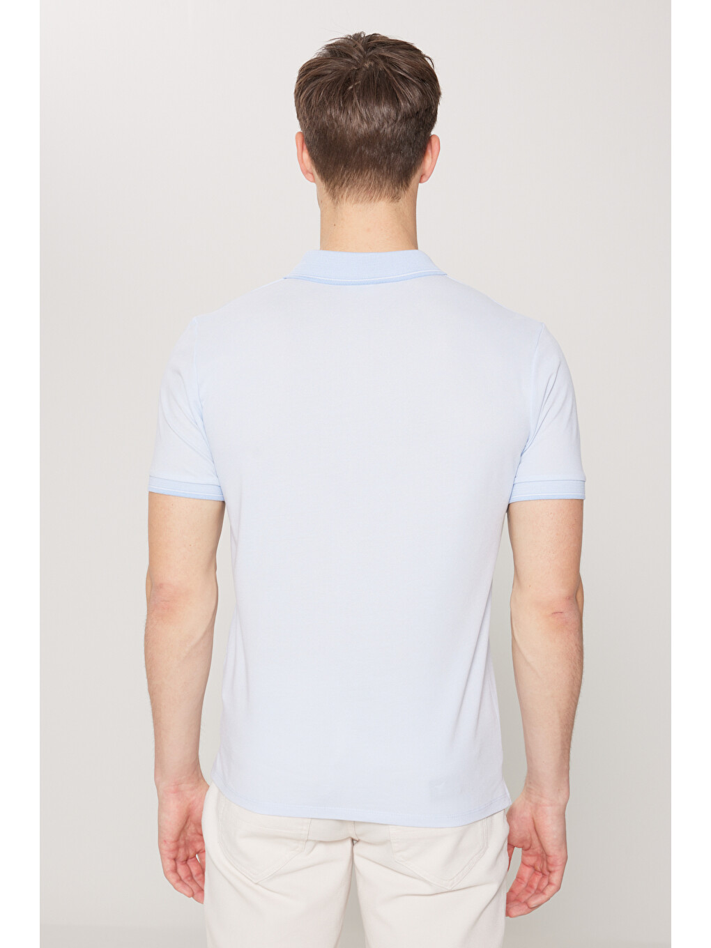 Erkek Açık Mavi Slim Fit Dar Kesim Kıvrılmaz Polo Yaka Kısa Kollu Tişört-7