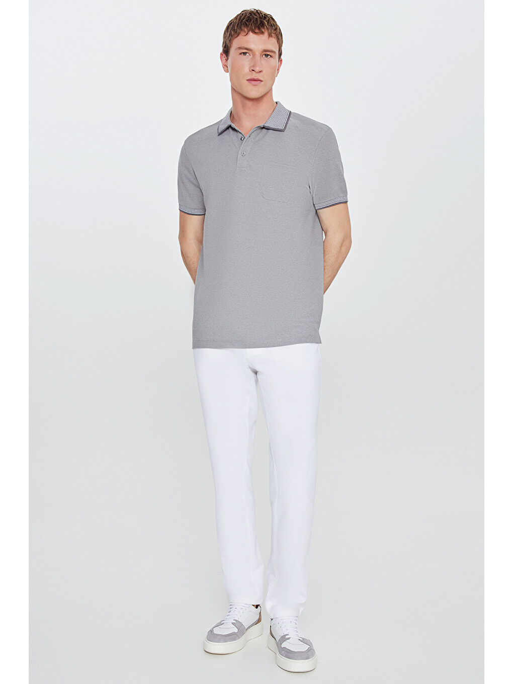 Erkek Gri Pamuklu Comfort Fit Rahat Kesim Polo Yaka Cepli Tişört-5