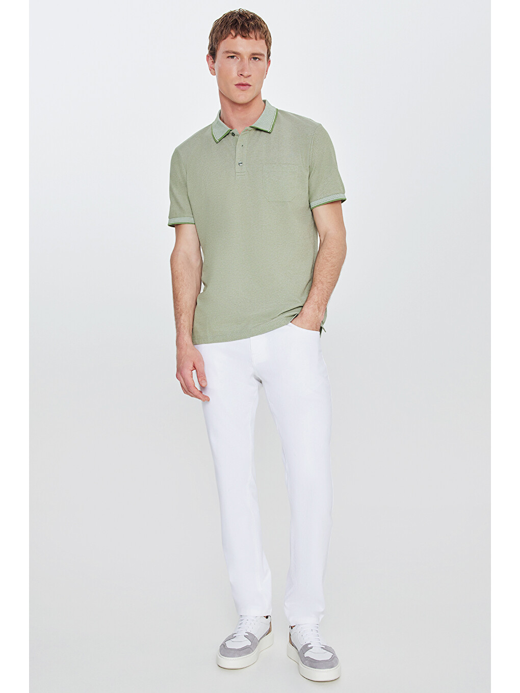 Erkek Yeşil Pamuklu Comfort Fit Rahat Kesim Polo Yaka Cepli Tişört-3