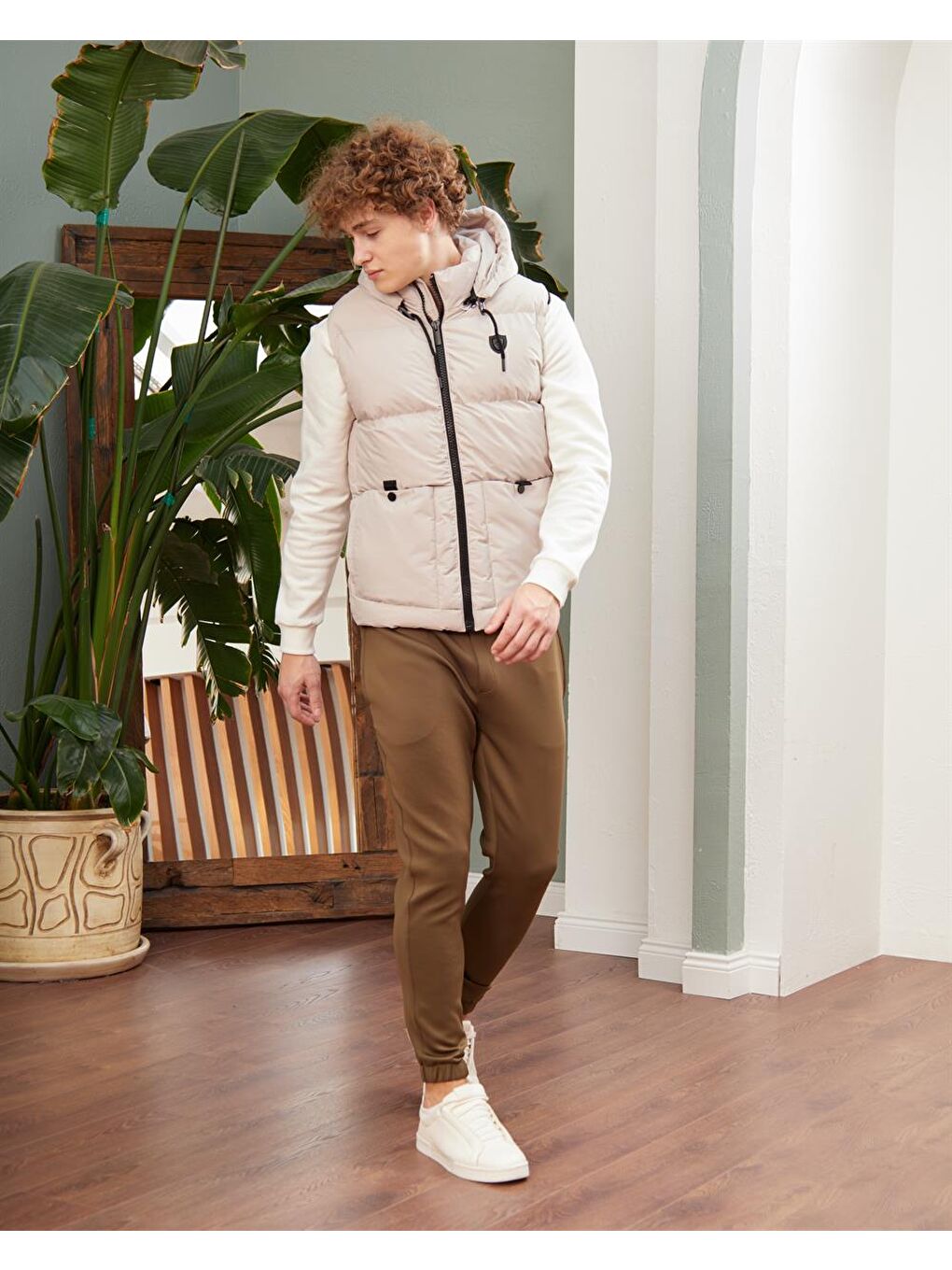Bej Erkek Çıkarılabilir Kapüşonlu Spor Şişme Yelek Taş-6