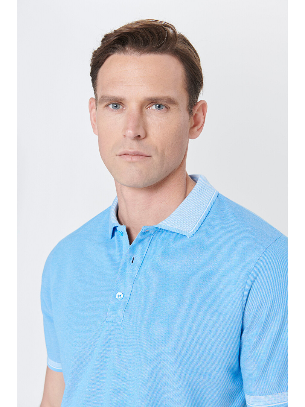 Erkek Mavi Slim Fit Dar Kesim Kıvrılmaz Polo Yaka Kısa Kollu Tişört-7