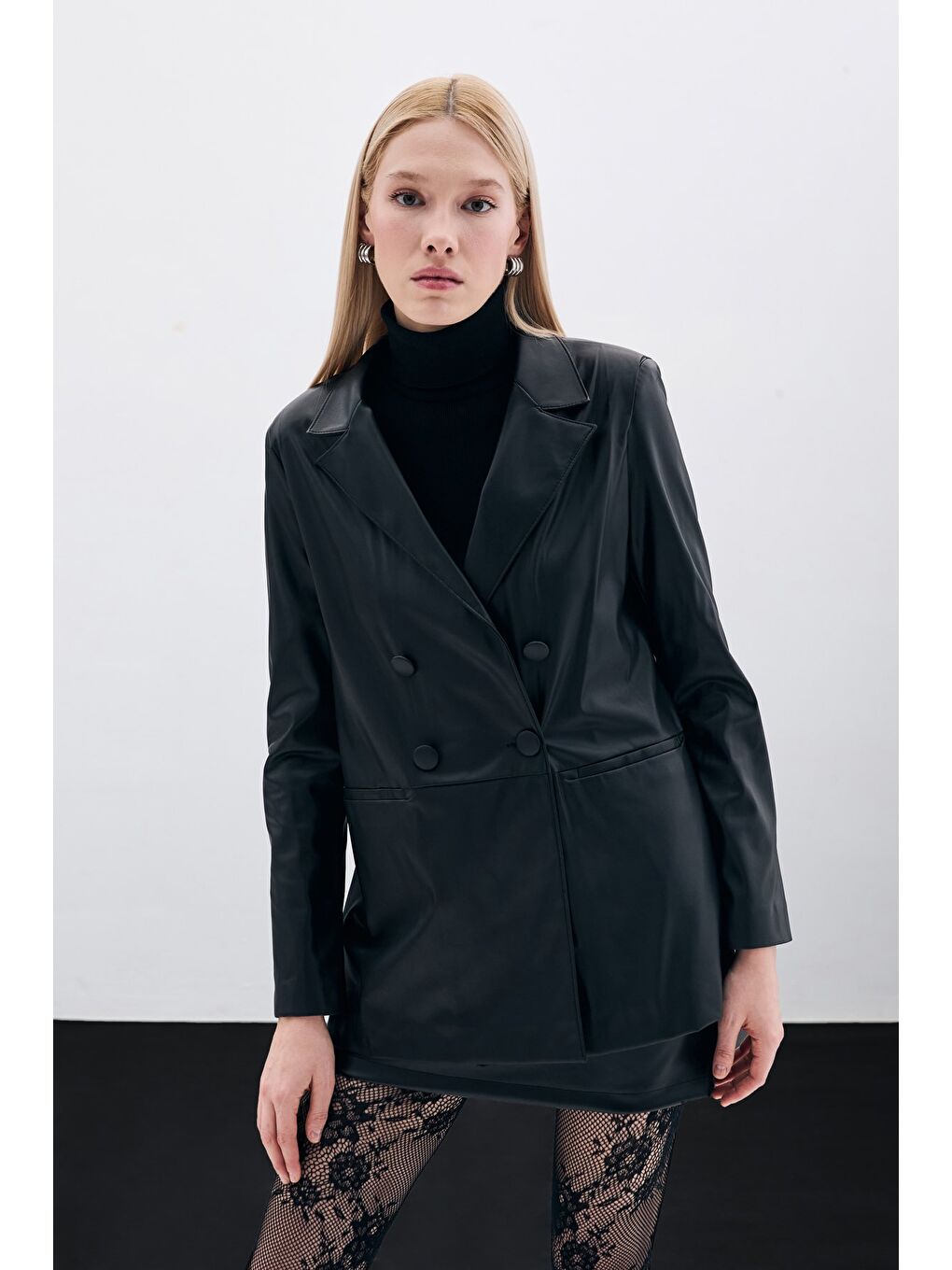 Düğme Detaylı Kruvaze Deri Ceket - Siyah-1