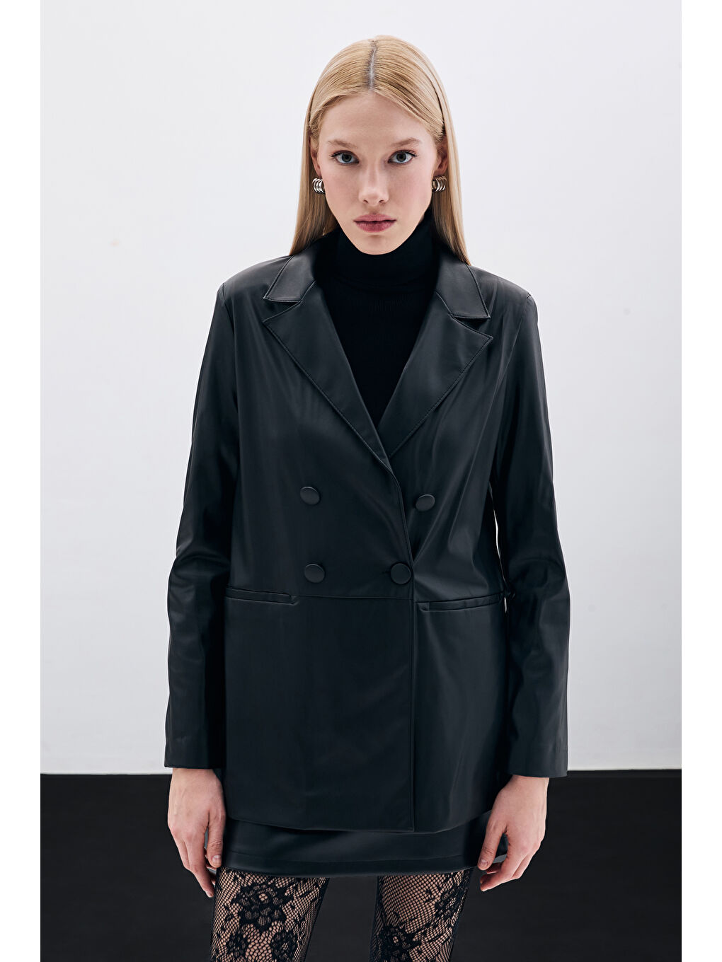 Düğme Detaylı Kruvaze Deri Ceket - Siyah-3