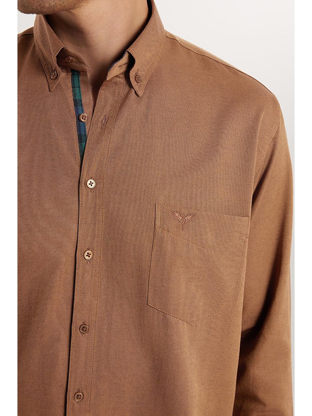 Erkek Regular Fit Klasik Kesim Pamuklu Oxford Doku Kahverengi Düğmeli Yaka Gömlek-3
