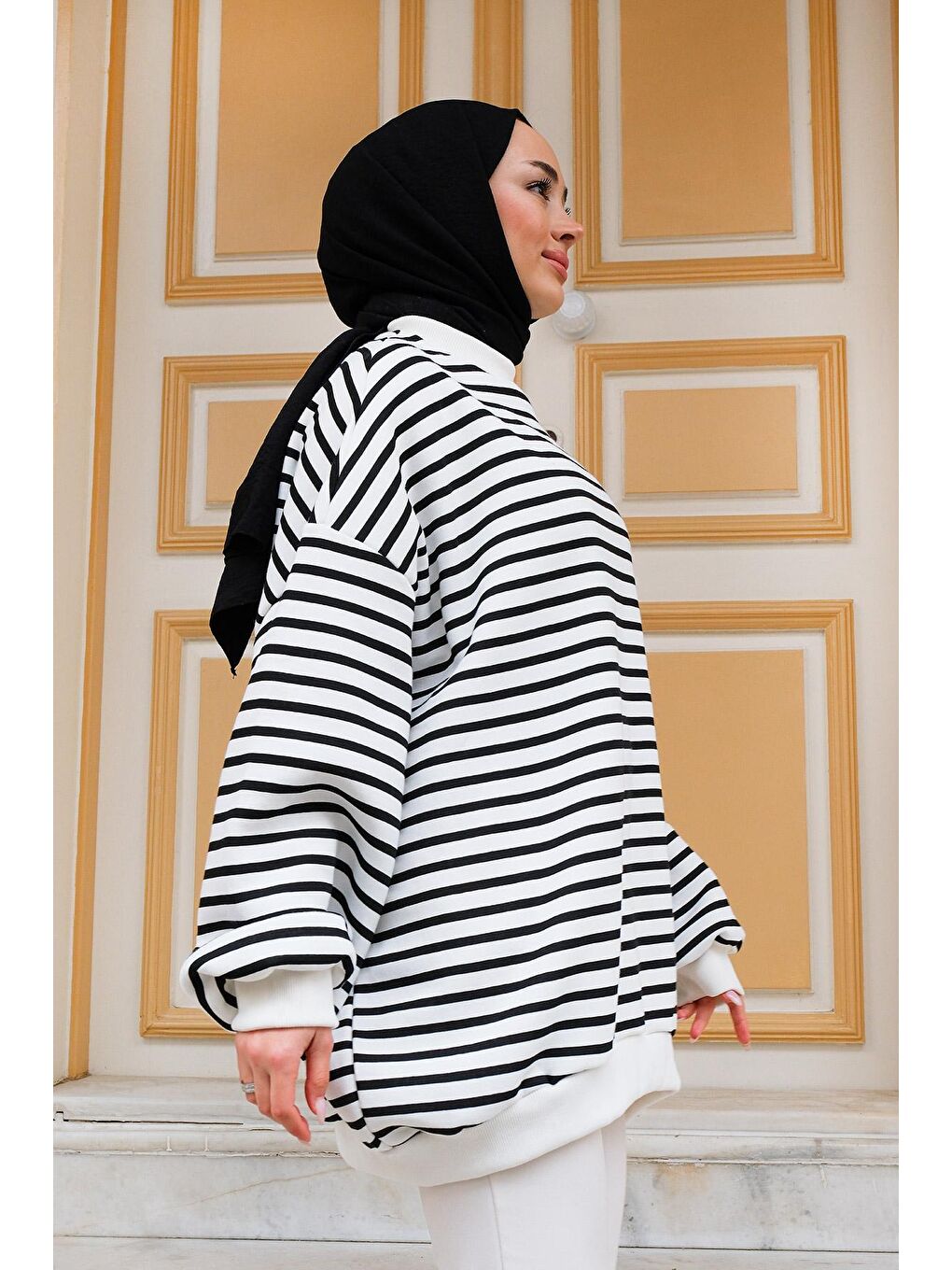 Kadın Çizgili Sweat Siyah-3