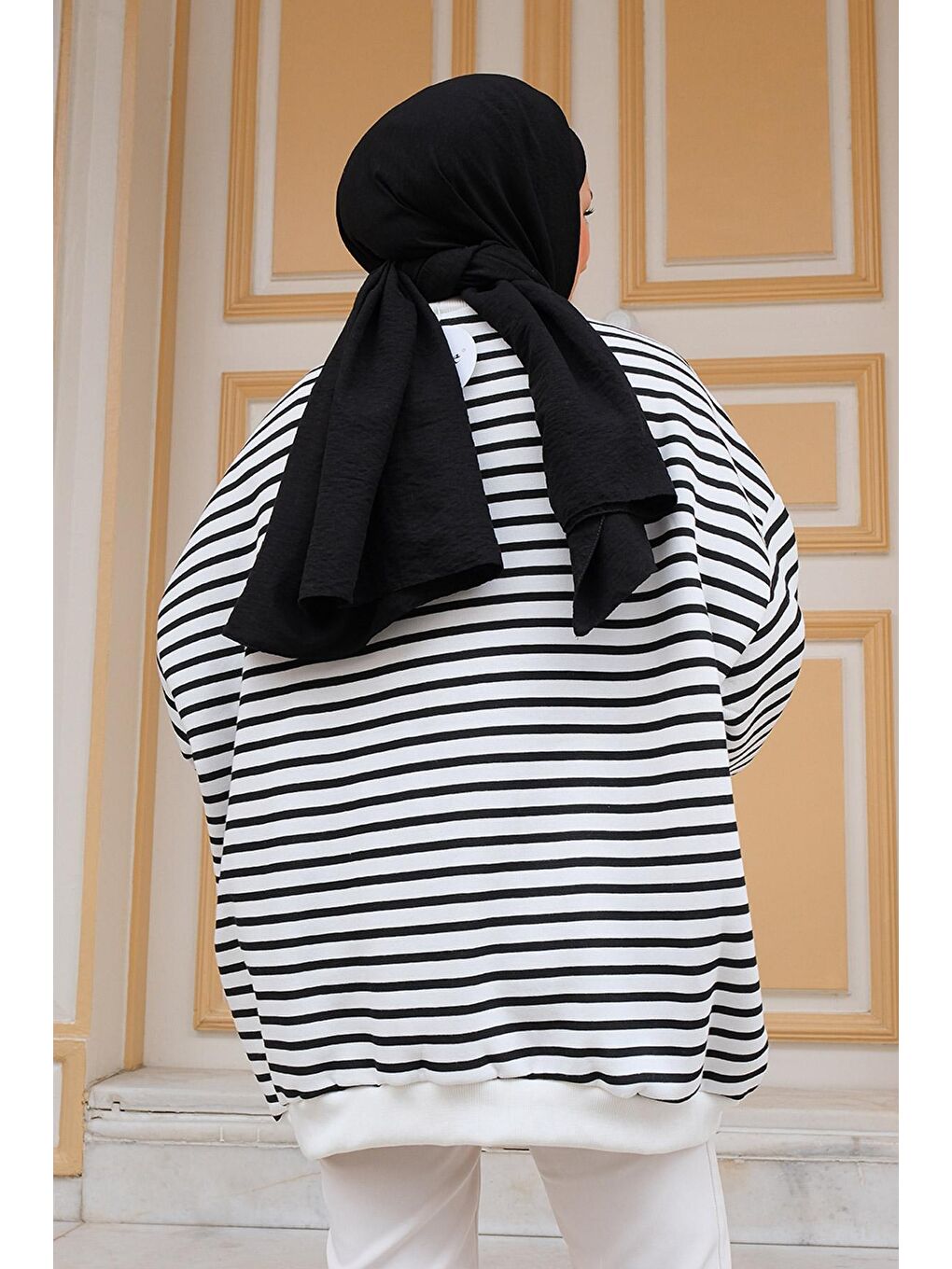 Kadın Çizgili Sweat Siyah-4