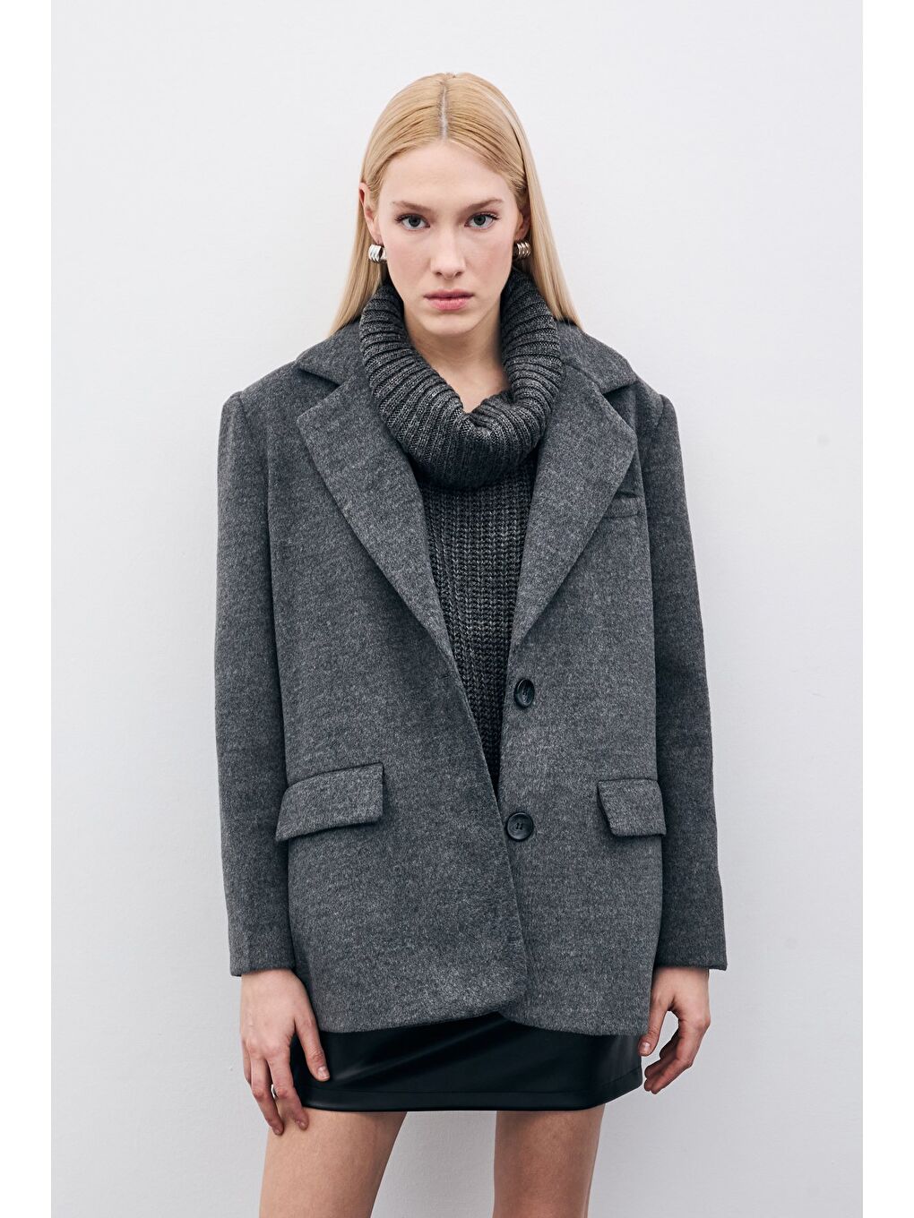 Düğmeli Kaşe Ceket - Siyah-1