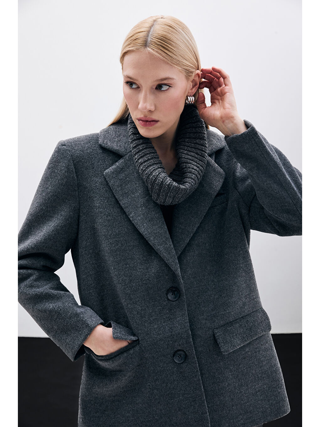 Düğmeli Kaşe Ceket - Siyah-2