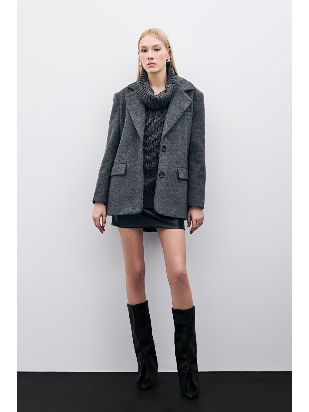 Düğmeli Kaşe Ceket - Siyah-4