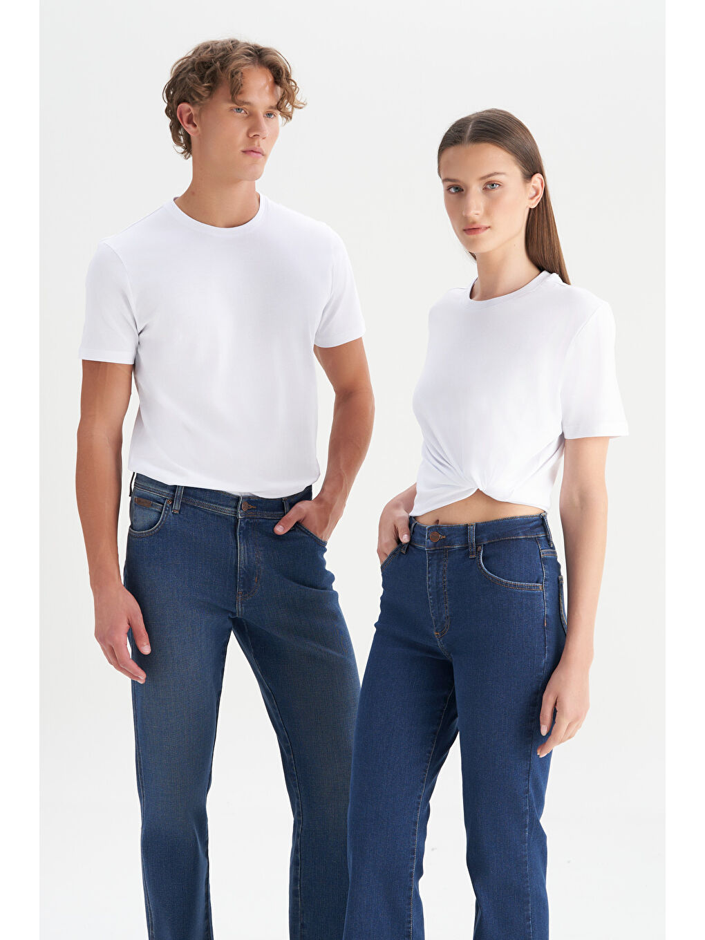 Erkek Beyaz Slim Fit Dar Kesim %100 Pamuk Bisiklet Yaka Kısa Kollu Tişört-6
