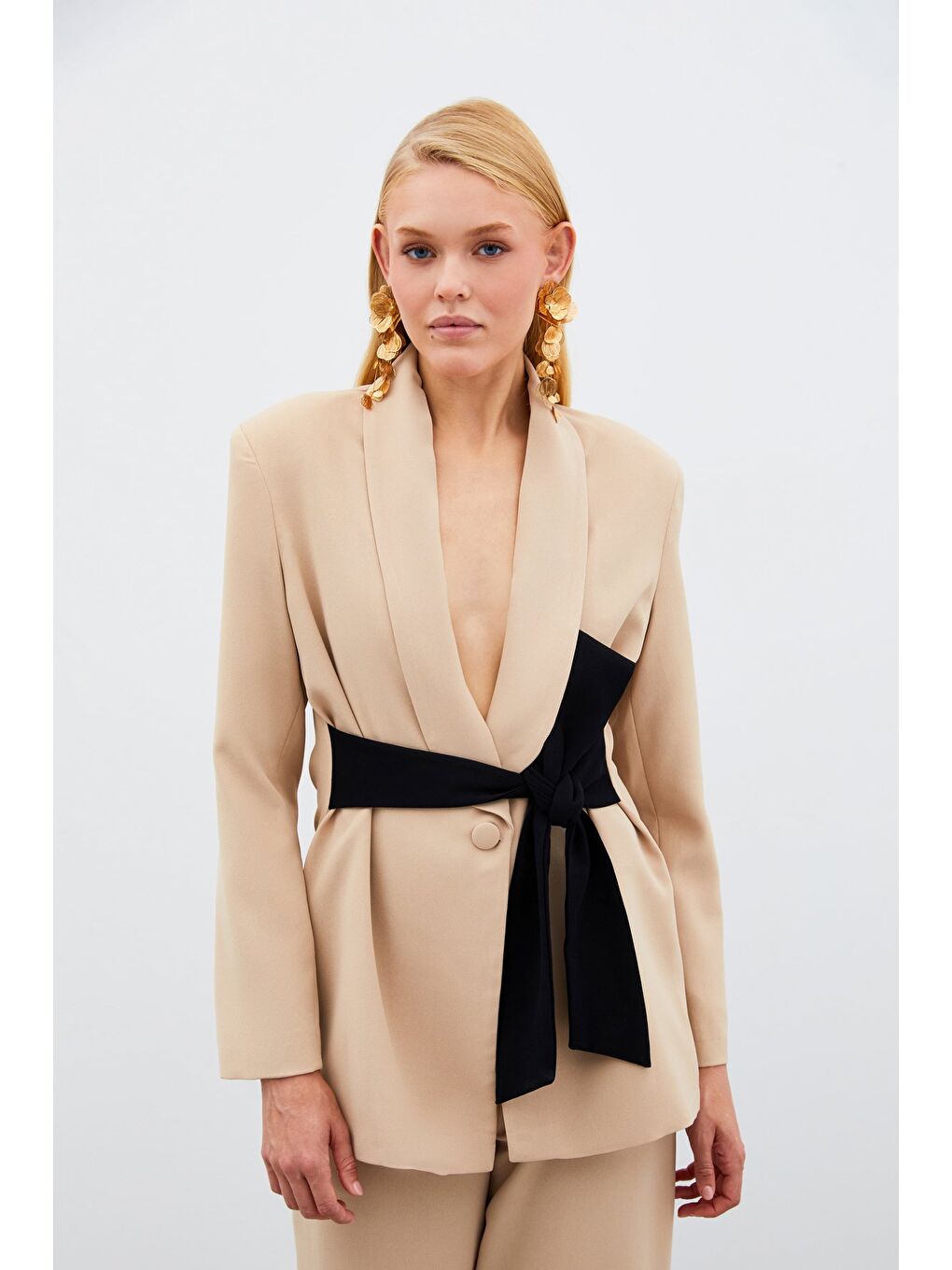 Beli Kuşaklı Uzun Ceket - Bej-3