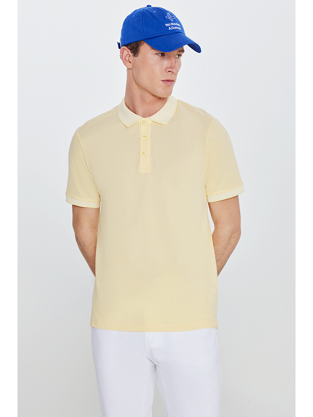 Erkek Sarı-Beyaz Slim Fit Dar Kesim Kıvrılmaz Polo Yaka Kısa Kollu Tişört-1