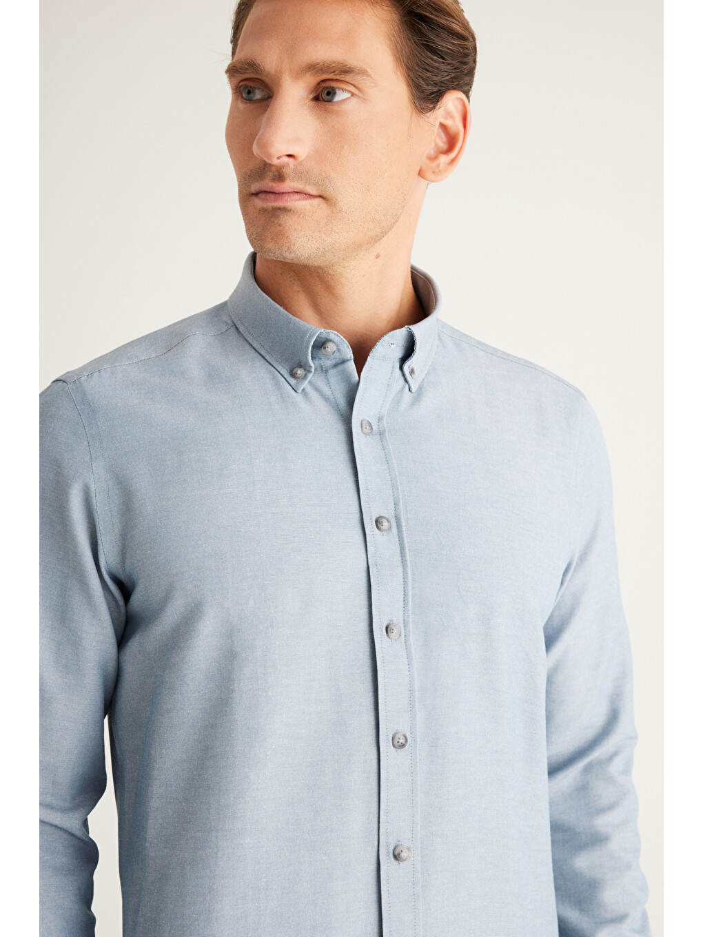 Erkek Gri Tailored Slim Fit Dar Kesim Düğmeli Yaka Oxford Gömlek-4