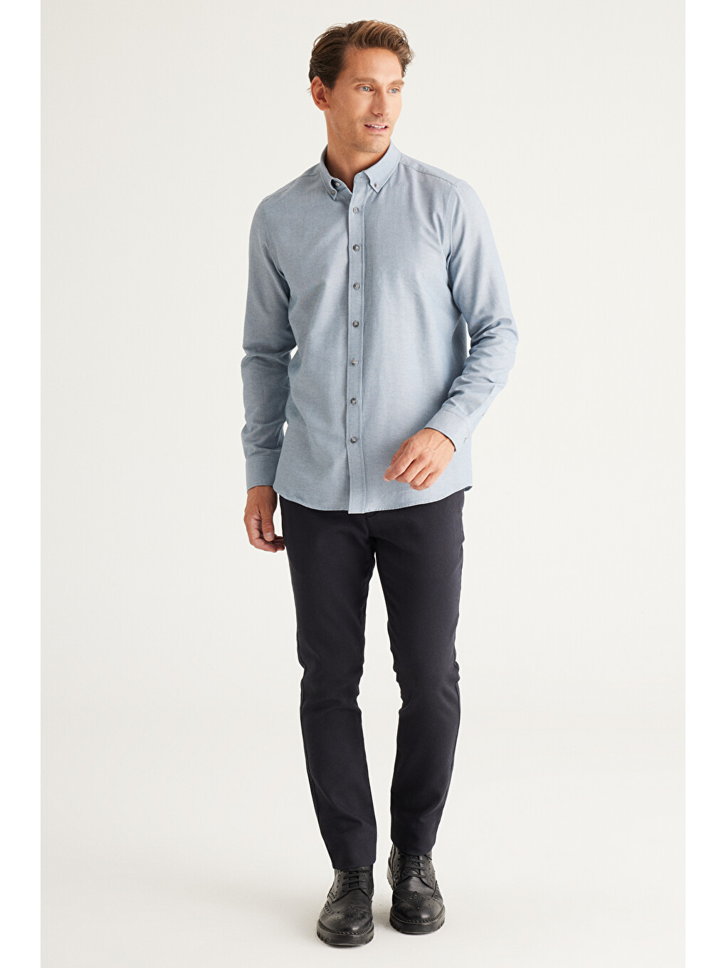 Erkek Gri Tailored Slim Fit Dar Kesim Düğmeli Yaka Oxford Gömlek-5