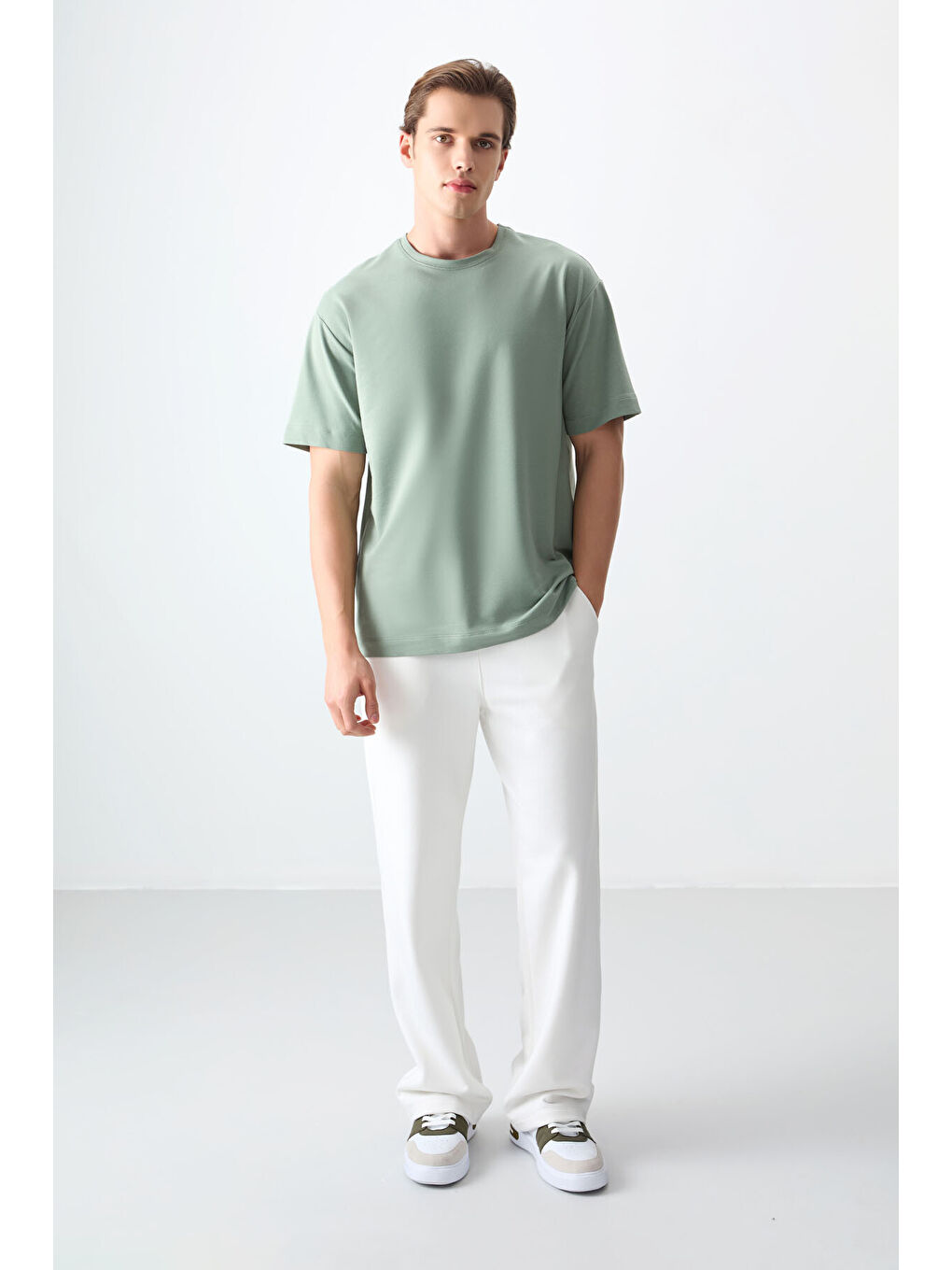Açık Yeşil Pamuklu Kalın Yumuşak Dokulu Oversize Fit Basic Erkek Tişört -88377-1