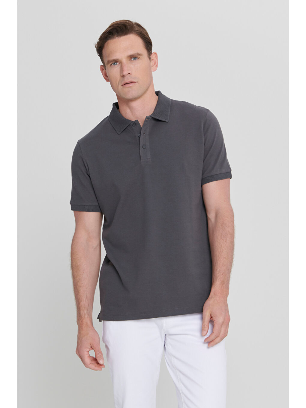 Erkek Antrasit Slim Fit Dar Kesim Polo Yaka %100 Pamuk Kısa Kollu Tişört-3