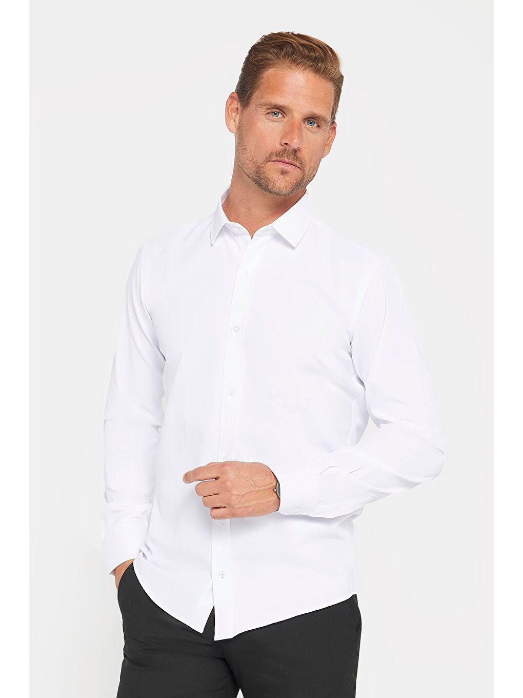 Erkek Modern Slim Fit Pamuklu Düz Beyaz Gömlek