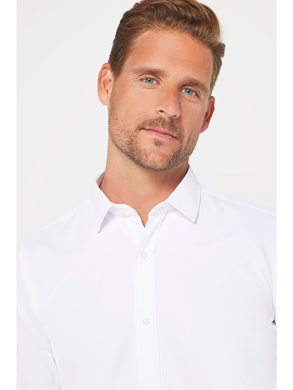 Erkek Modern Slim Fit Pamuklu Düz Beyaz Gömlek-2
