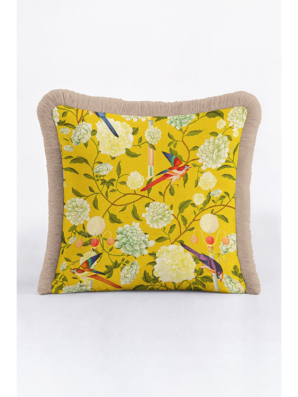 Karışık Tropikal Kuşlu Altın Renkli Saçaklı Yastık Kılıfı - Doğal Çiçek Bahçesi Sarı Püsküllü Kırlent Kılıfı-1