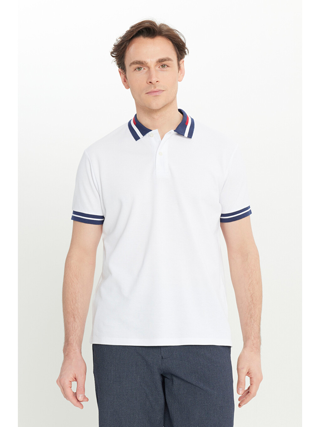 Erkek Beyaz Slim Fit Dar Kesim %100 Pamuk Polo Yaka Tişört-1