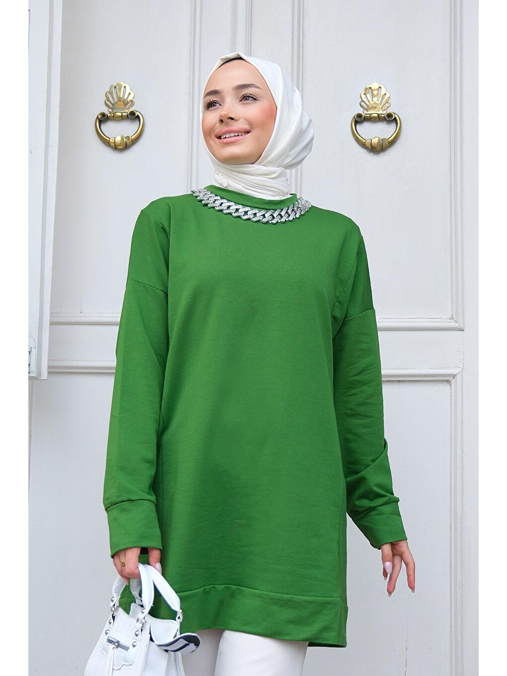 Bisiklet Yaka Kolyeli Tunik Zümrüt Yeşil-1