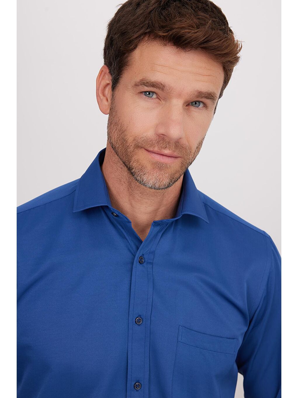 Erkek Regular Fit Klasik Kesim Pamuklu Düz İndigo Gömlek-1