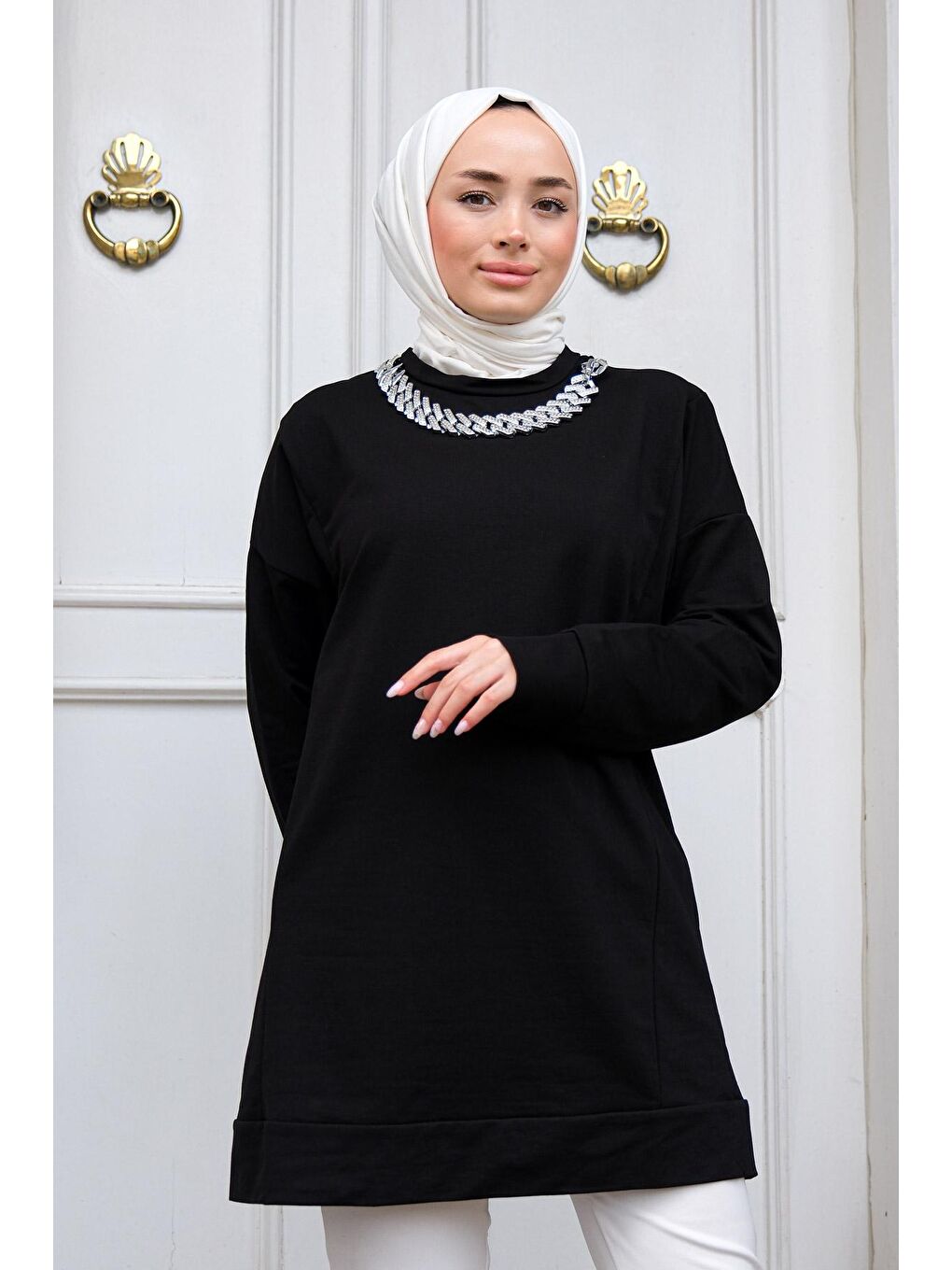 Bisiklet Yaka Kolyeli Tunik Siyah-2