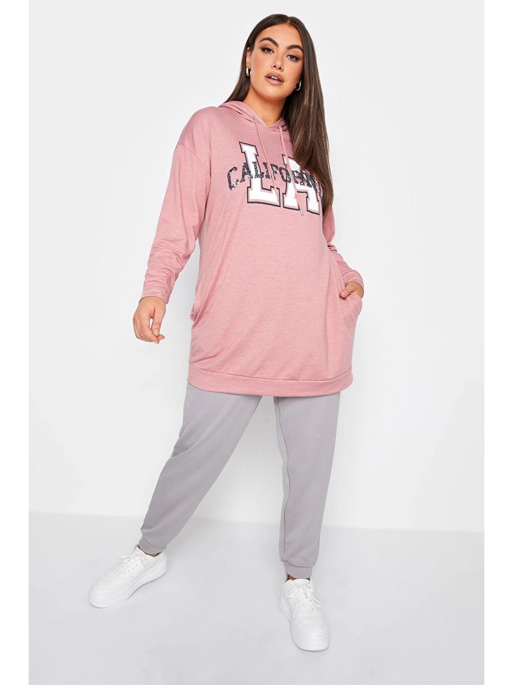 Stil Diva Pembe Büyük Beden Kapüşonlu Payet Ve Yazı Detaylı Uzun Kollu Cepli Sweatshirt 302567 - 1