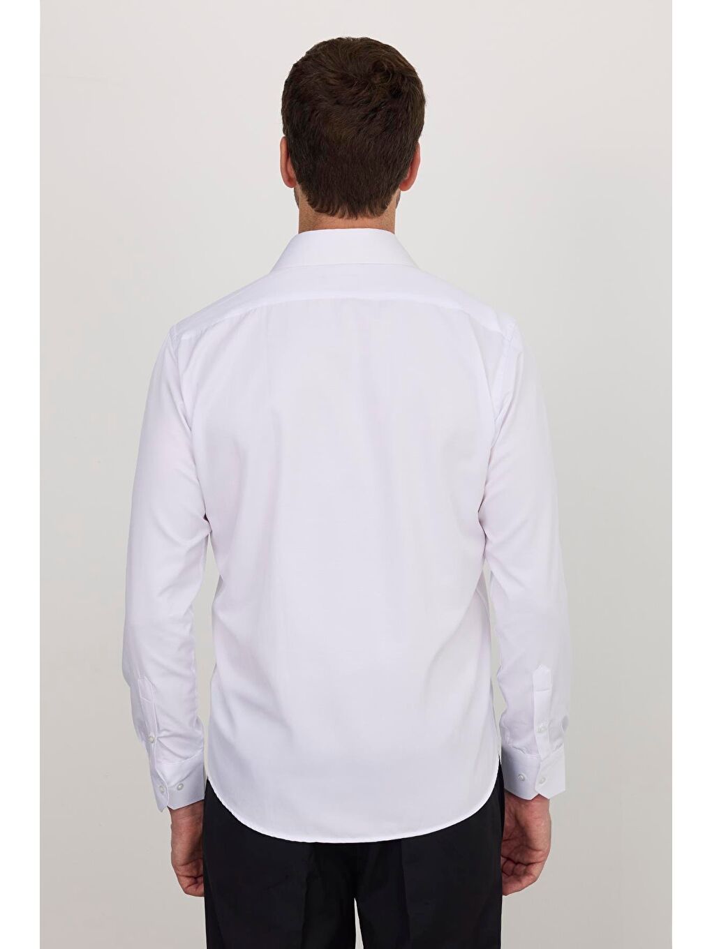 Erkek Regular Fit Klasik Kesim Pamuklu Düz Beyaz Gömlek-6