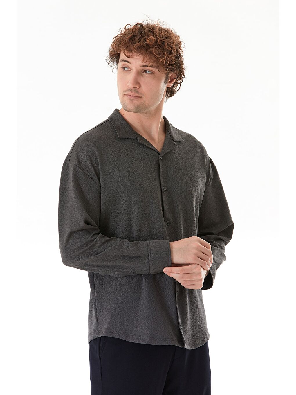 Gri Basic Düğmeli Elastanlı Gömlek-2