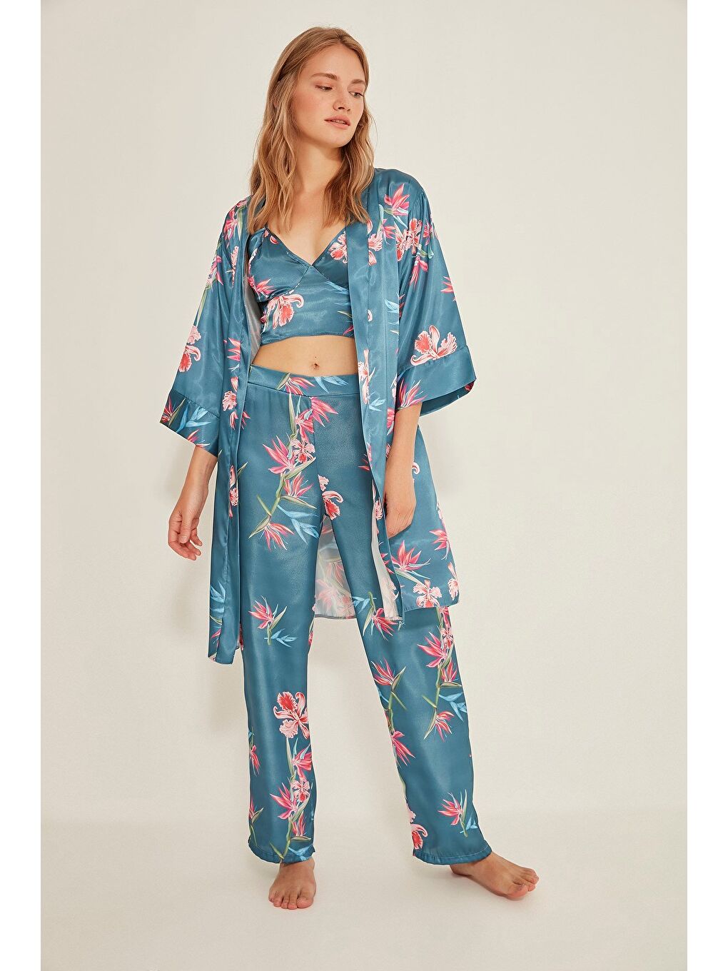 045 Kadın Desenli 3 Lü Saten Pijama Takım Turkuaz-7