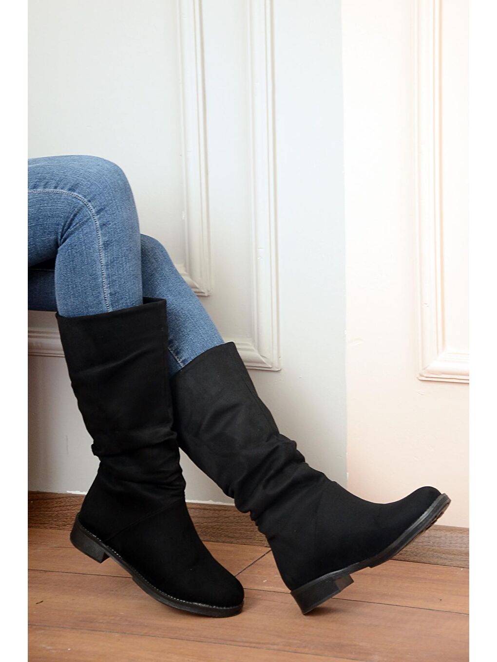 Sıcak Astar Rahat Kalıp Büzgülü Kadın Çizme  A112-20Siyah Süet