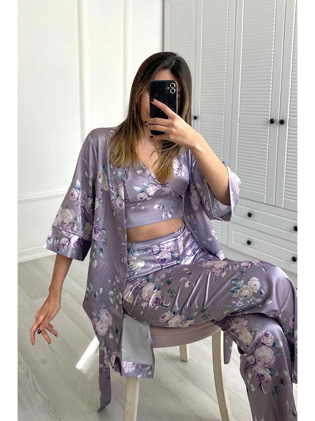 045 Kadın Desenli 3 Lü Saten Pijama Takım Gri-1