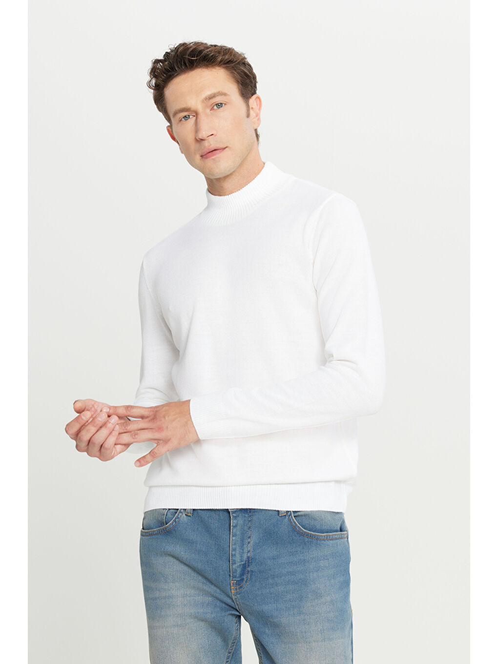 Erkek Ekru Tüylenme Yapmayan Anti-Pilling Standart Fit Yarım Balıkçı Yaka Triko Kazak-2