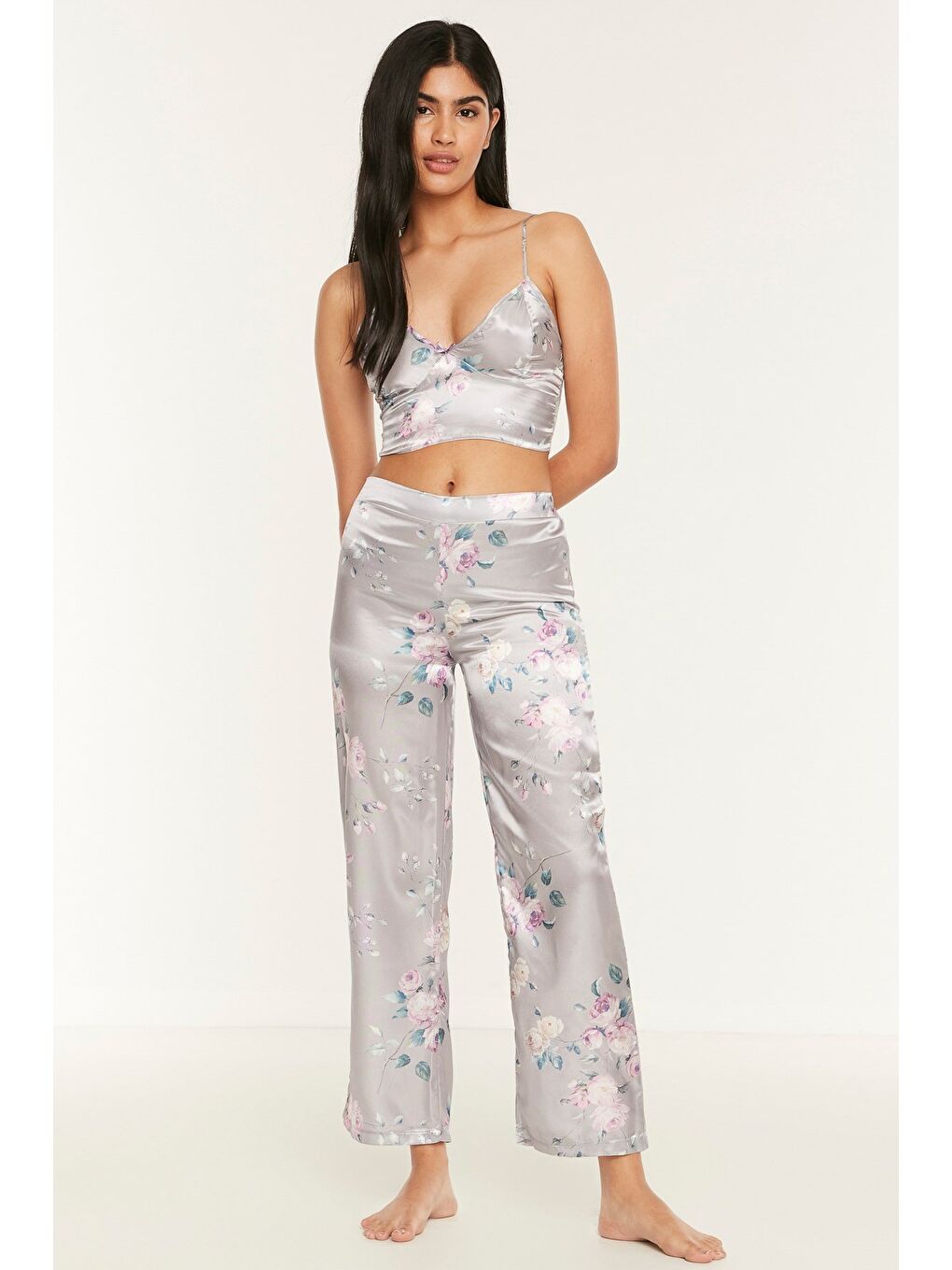 045 Kadın Desenli 3 Lü Saten Pijama Takım Gri-4