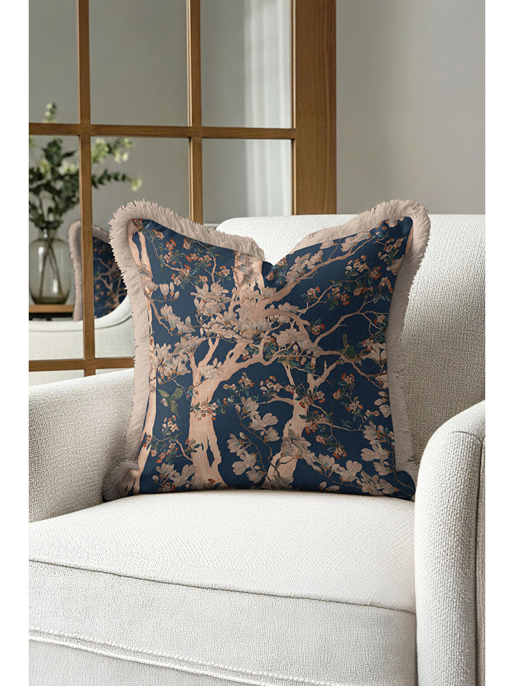 Karışık Lüks Çiçek Saçaklı Yastık Kılıfı - Sanatsal Doğa Temalı Klasik Lacivert Bej Püsküllü Kırlent Kılıfı-2