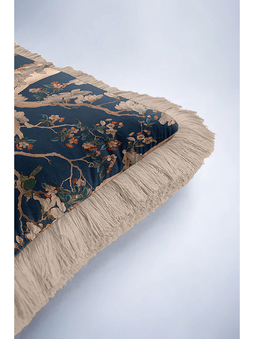 Karışık Lüks Çiçek Saçaklı Yastık Kılıfı - Sanatsal Doğa Temalı Klasik Lacivert Bej Püsküllü Kırlent Kılıfı-6