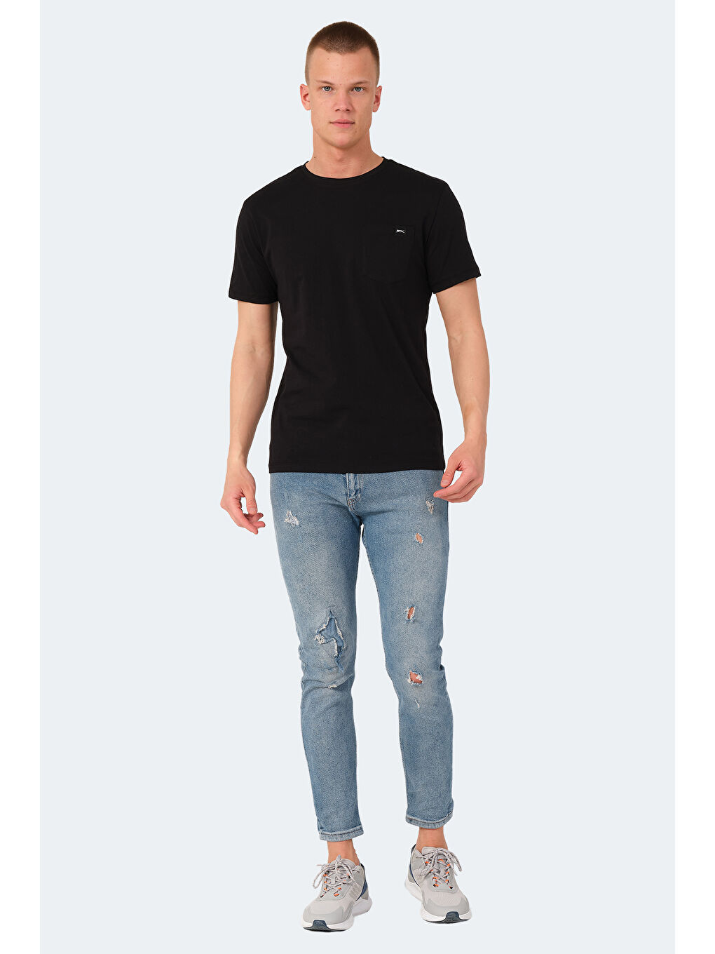 Siyah Bisiklet Yaka Kısa Kollu Cep Detaylı Erkek %100 Pamuk Tişört-6