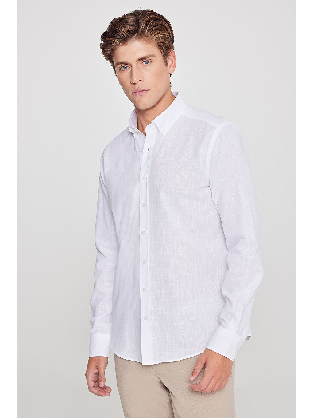 Erkek Beyaz %100 Pamuk Oxford Slim Fit Dar Kesim Düğmeli Yaka Flamlı Gömlek-8