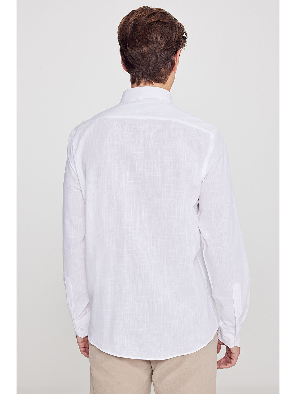 Erkek Beyaz %100 Pamuk Oxford Slim Fit Dar Kesim Düğmeli Yaka Flamlı Gömlek-10