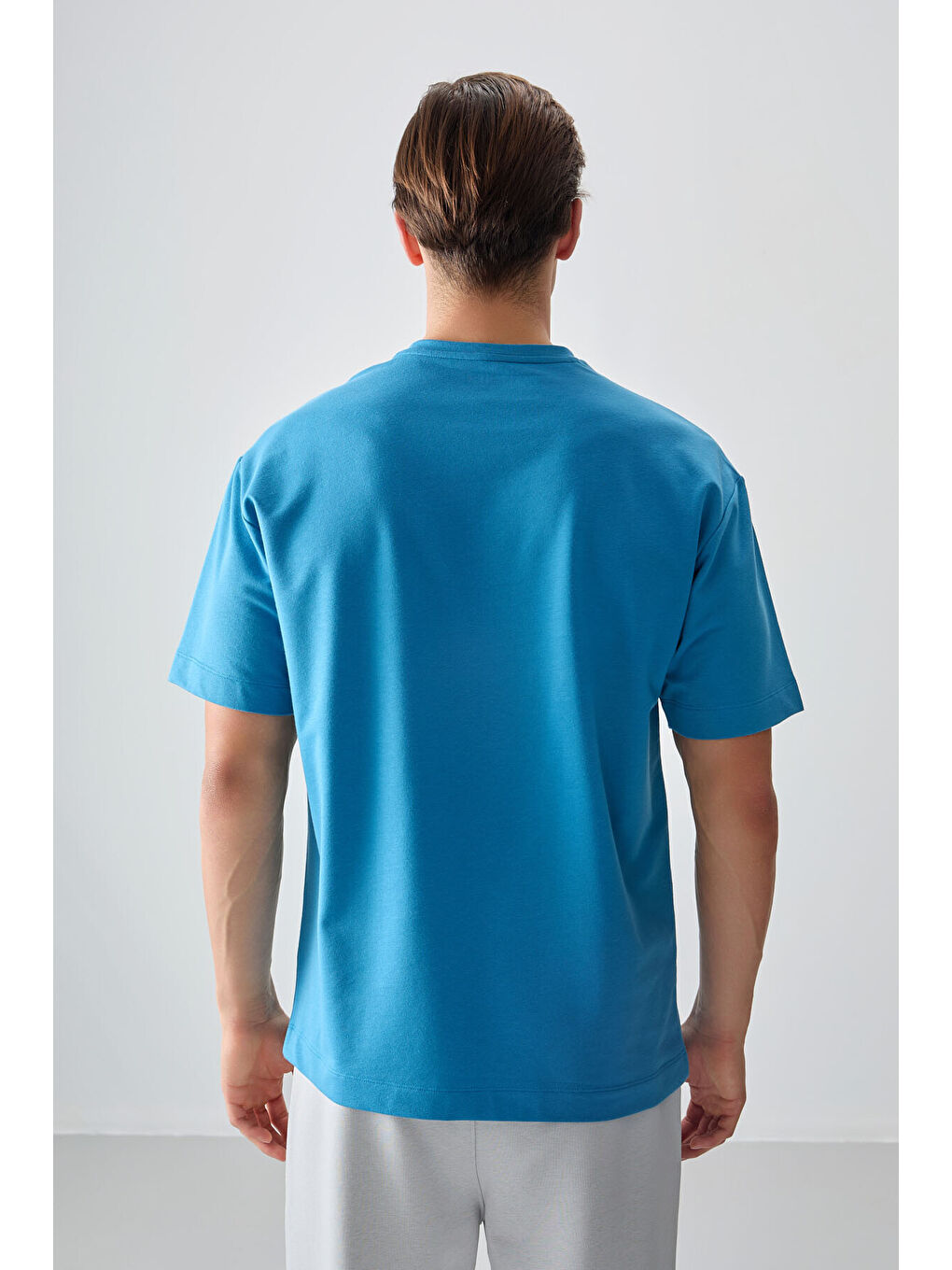 Petrol Mavi Pamuklu Kalın Yumuşak Dokulu Oversize Fit Basic Erkek Tişört - 88378-4