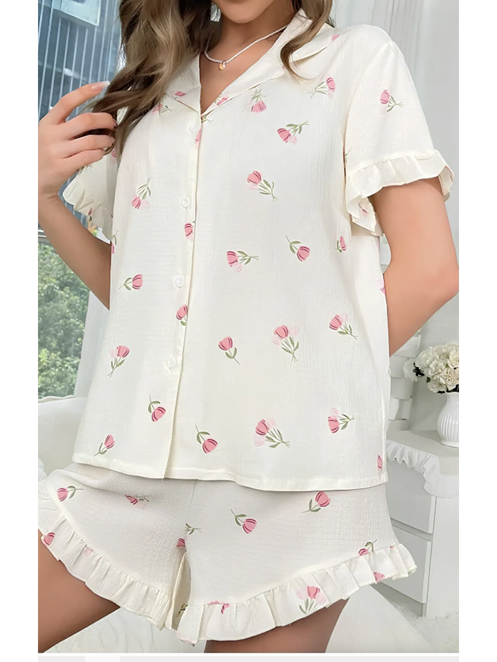 Beyaz Bürümcük Düğmeli Şort Takım 7040-1-1