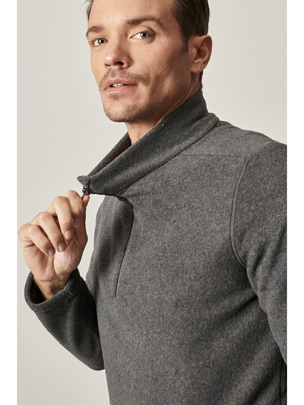Erkek Antrasit-Melanj Anti-Pilling Tüylenme Yapmayan Standart Fit Dik Yaka Polar Sweatshirt-5