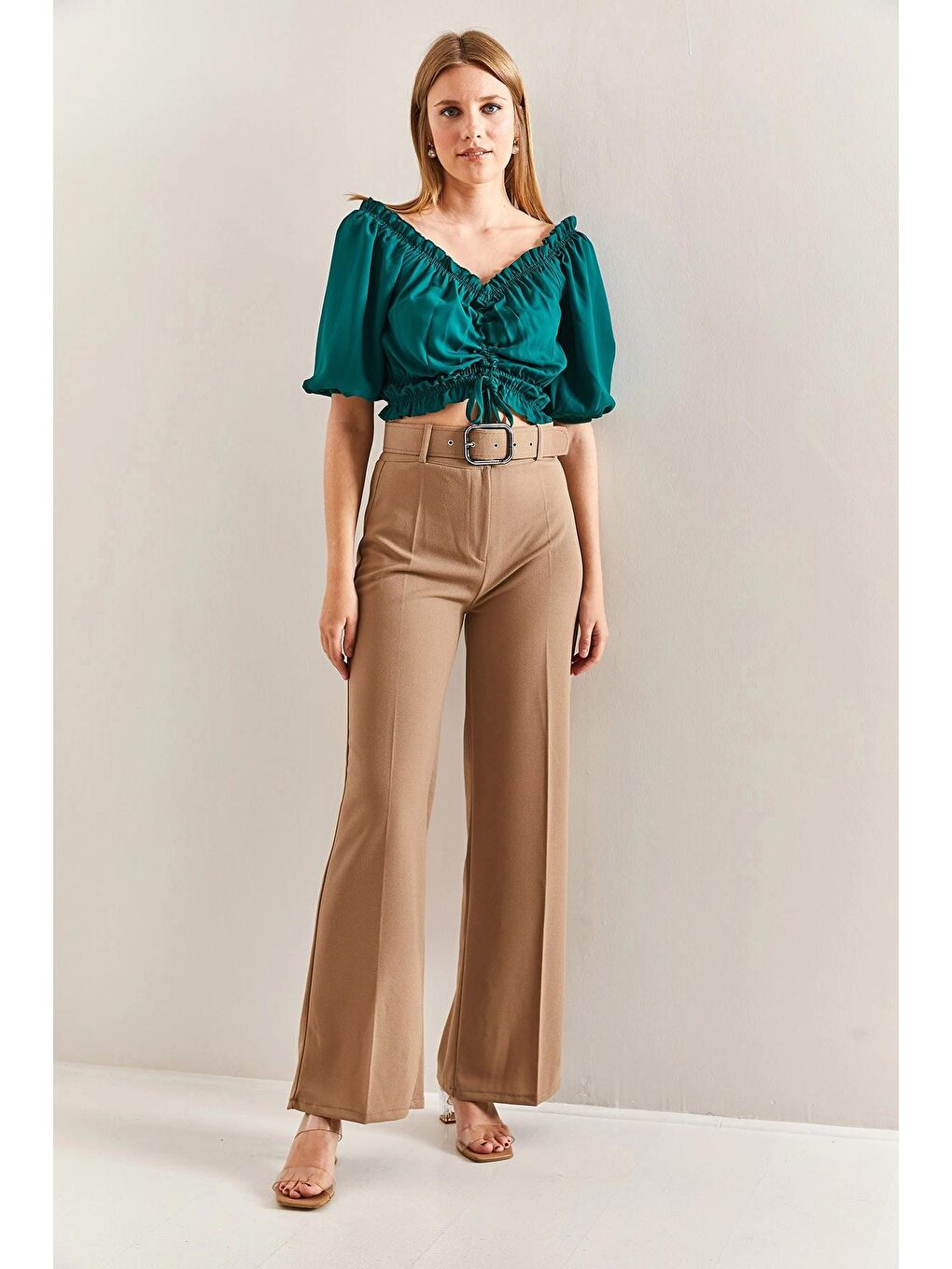 Kahverengi Kadın Kemerli Bol Paça Pantolon-2