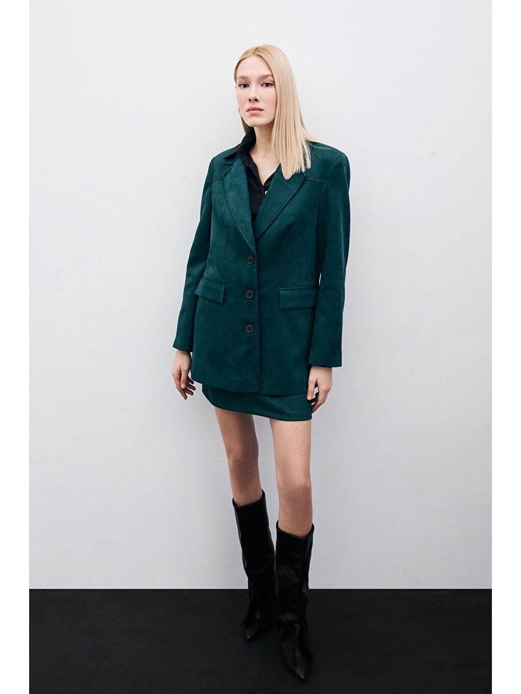 Yeşil Düğmeli Süet Ceket - Zümrüt-4