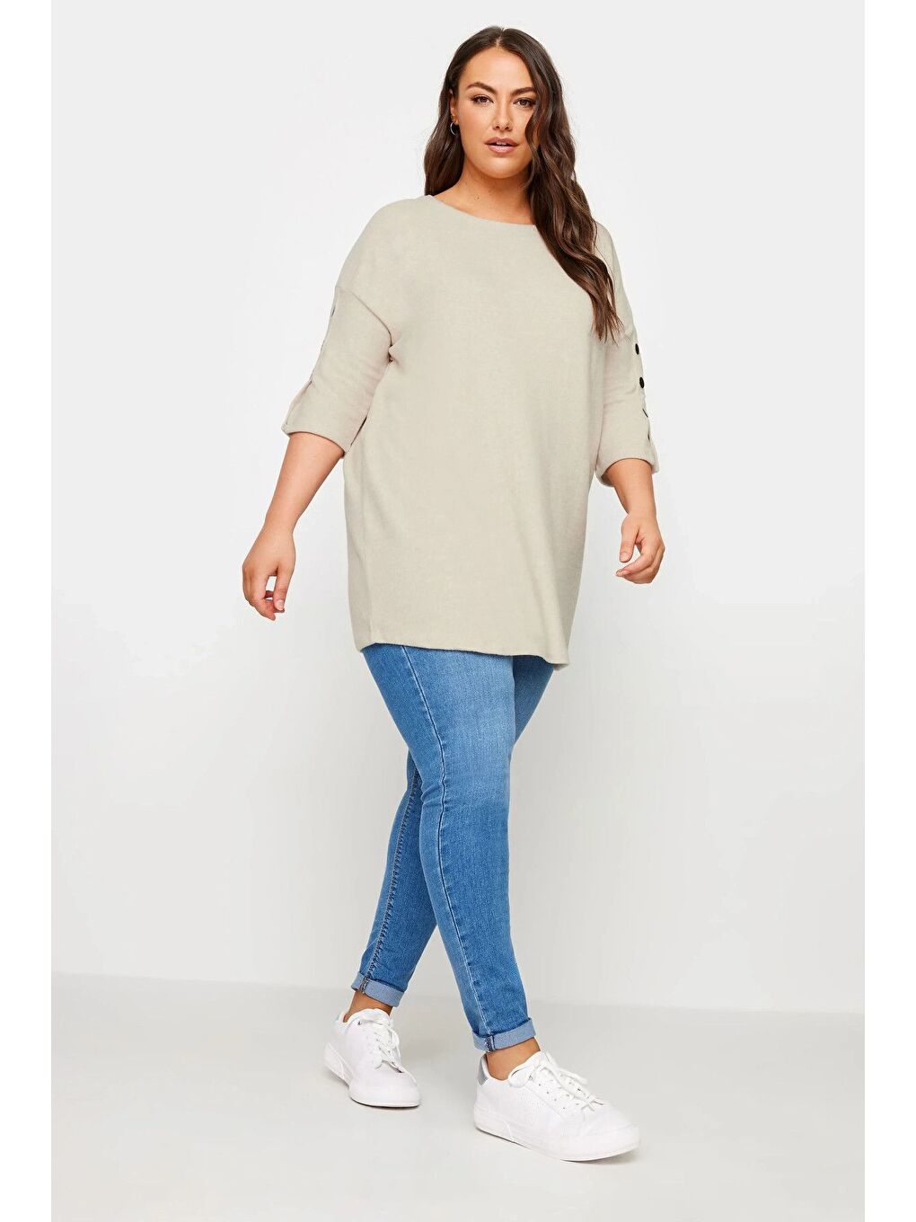 Bej Büyük Beden Yarım Kollu Düğme Detaylı Yumuşak Dokulu Kazak 303413-3